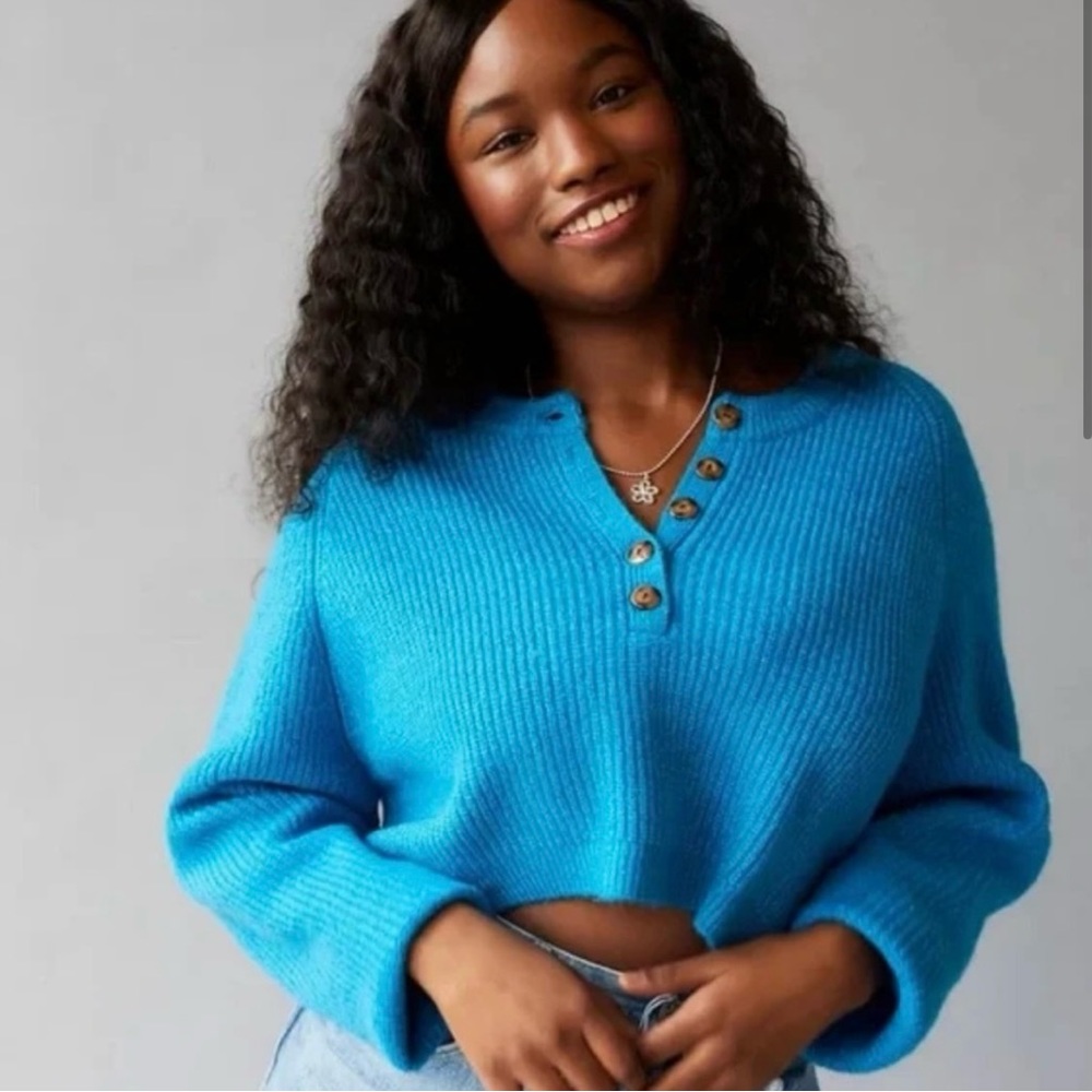 NWOT- Urban Outfitters sweater